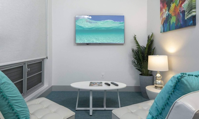 Estate Enighed Hotel | Suite 1 Travel for Summer!