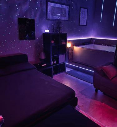 Piraino Bed & Breakfast | SUITE PRIVATE SPA TownHouse Piraino