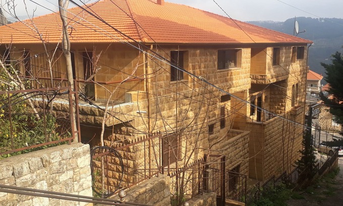 Deir al Qamar Apartment | Suiteness Deir El Qamar