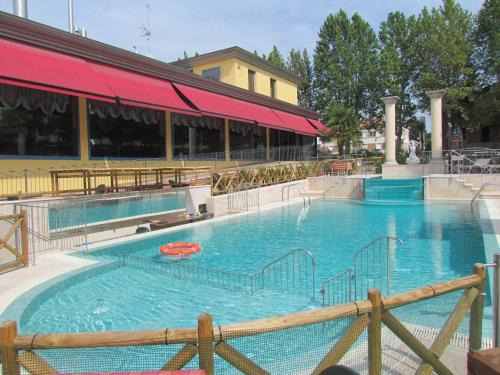 Massa Lombarda Hotel | Sul Bacino