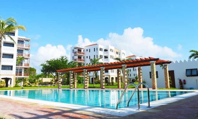 Mtwapa Apartment | Sultan Palace Beach Resort