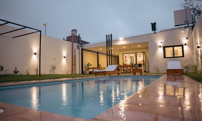 San Rafael Ski Chalet | Sumérgete en el Lujo, en una Ubicación Inigualable. ¡Tu Escape Perfecto!