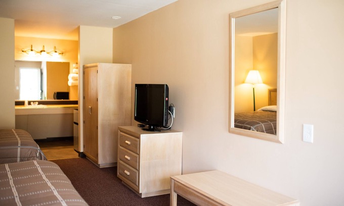 Summersville Hotel | Summers Inn
