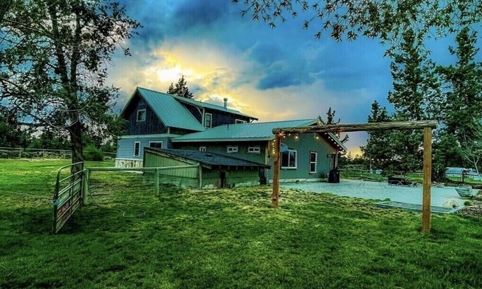 Bend House | Summertime fun! - minutes from Bend and Mt Bachelor