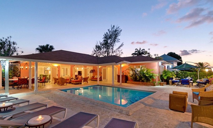 Silver Sands Villa | Summertime Luxury villa