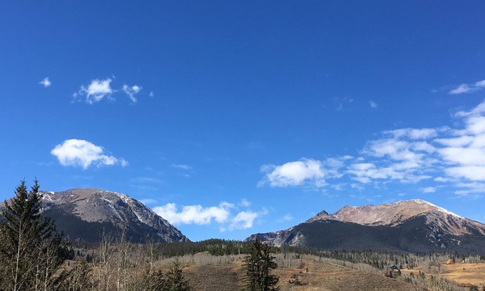 Silverthorne Condo | Summit County Condo - Stunning Views and Convenient Location