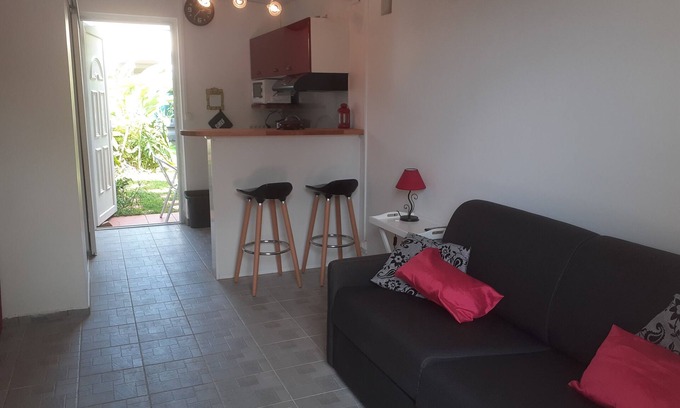 Le Lamentin Apartment | Sun Studio