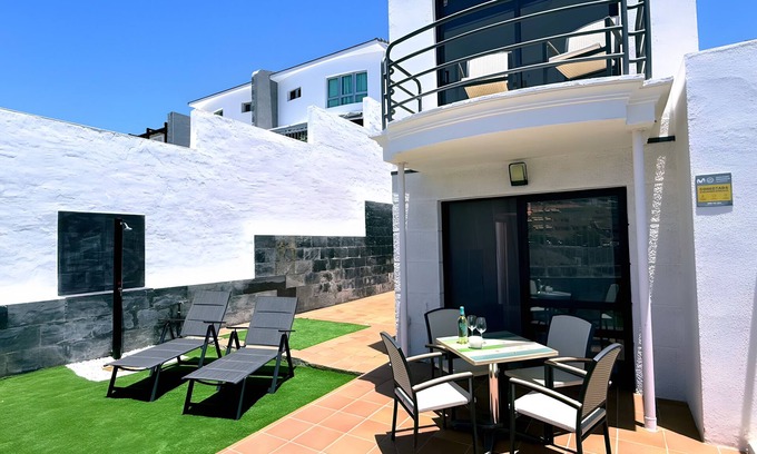 Arguineguin House | Sundara Stay Arguineguin