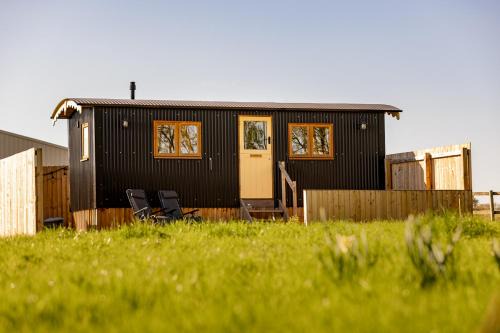 Staple Hill Apartment | Sunflower Hut