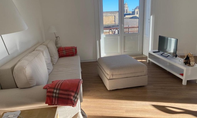Matera Apartment | SUNNY Central bright apt, historical living Matera