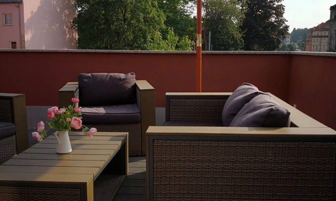 Strehlen Apartment | Sunny days in our dreamlike, beautiful Dresden! (Center)