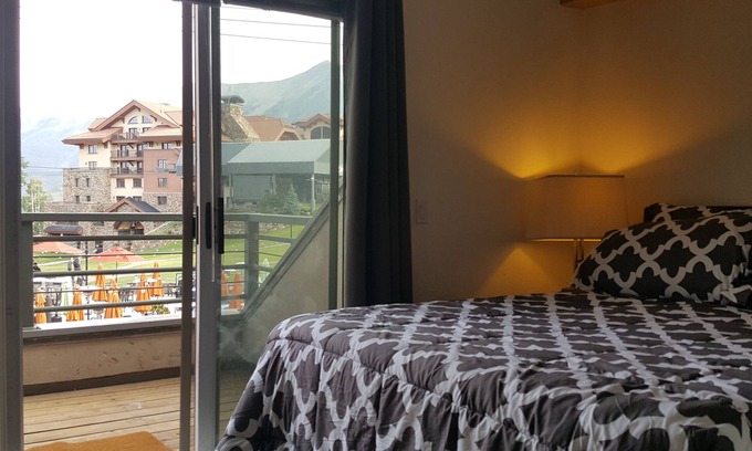 Mountain Village Apartment | Sunset Cottage studio for 4, ski in/out, walk to the Gondola
