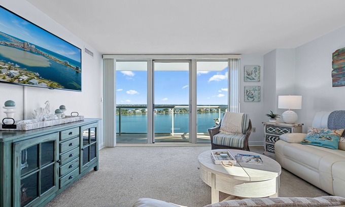 Villa Sabine Condo | Sunset Bay Views! 3BR Condo with Pool, Dock and Beach Access