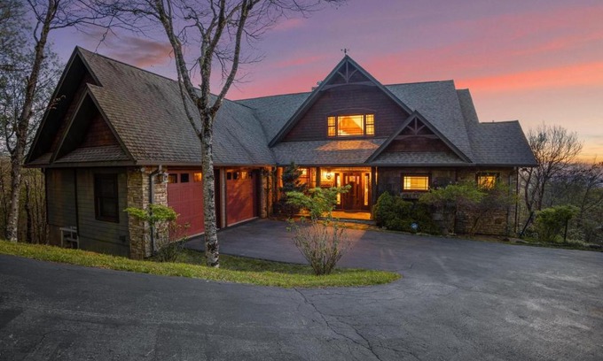 Beech Mountain House | Sunset Beech