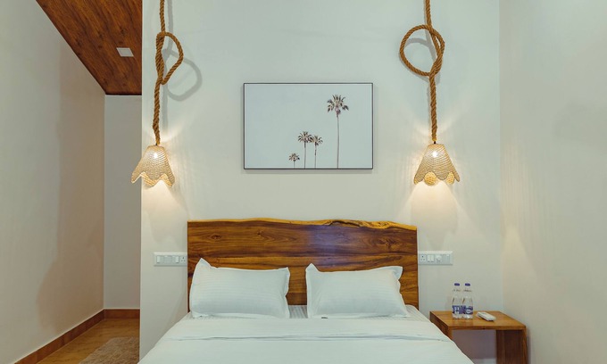 Gokarna Cottage | Sunset Cafe Beach Stay