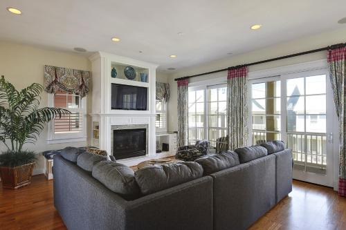 Sunset Island House | Sunset Island - 2 Beachside Mews