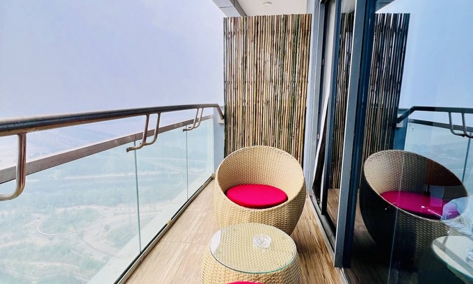 Noida Apartment | Sunset View with Riverfront Luxury Highrise Studio