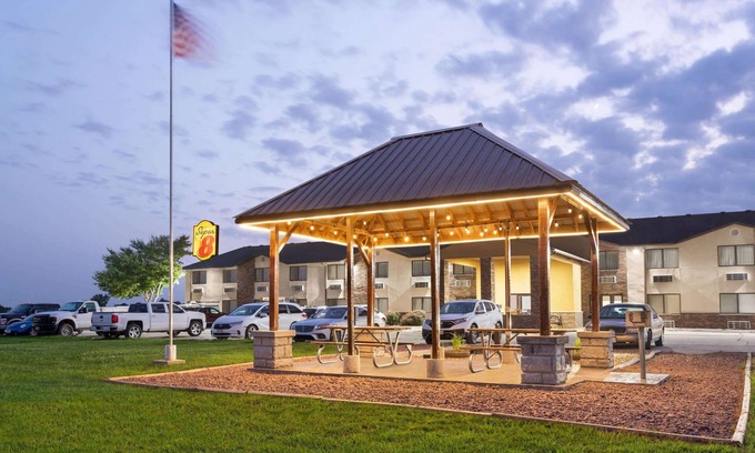 Chillicothe Hotel | Super 8 by Wyndham Chillicothe