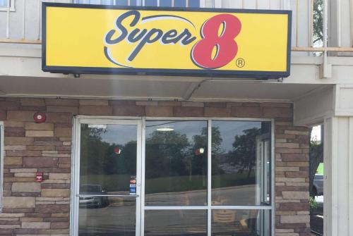 Florence Hotel | Super 8 by Wyndham Florence