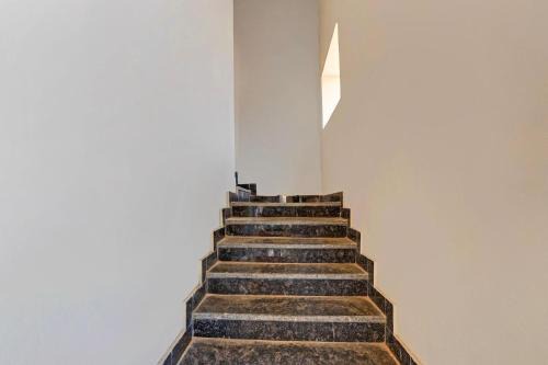 Hyderabad Hotel | Super Hotel O RBS Classic Stay Boduppal