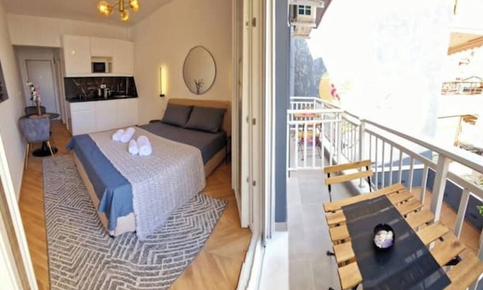 Perea Apartment | Super Luxury apt. in Perea center next to beach!