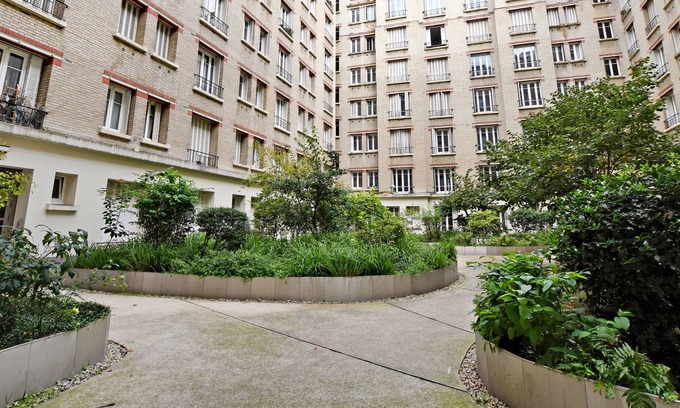 Republique–Point-du-Jour Apartment | Super new and modern apartment near PARIS - Mobility lease