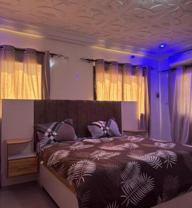 Senegal Apartment | Super Studio avec Jacuzzi à Diamniadio