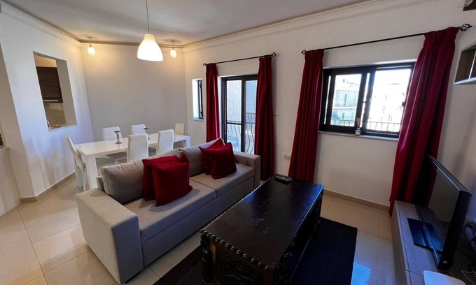 Naxxar Apartment | Superb 3 Bedroom Maisonette in Naxxar