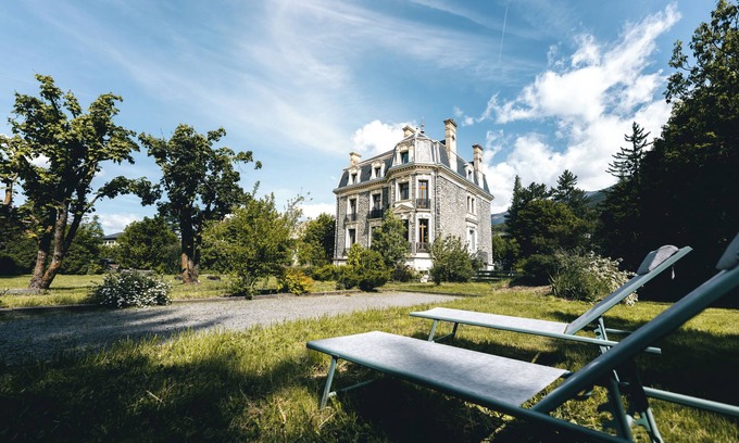 Barcelonnette Apartment | Superb apartment in Mexican house