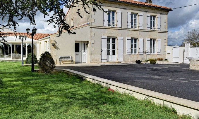 Saint-Georges-du-Bois House | Superb family home, heated pool, large private park
