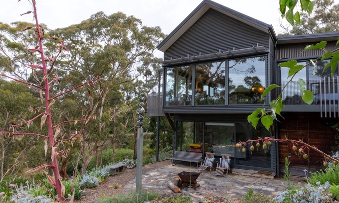 Hepburn House | Superb hilltop designer home with panoramic views in Hepburn.