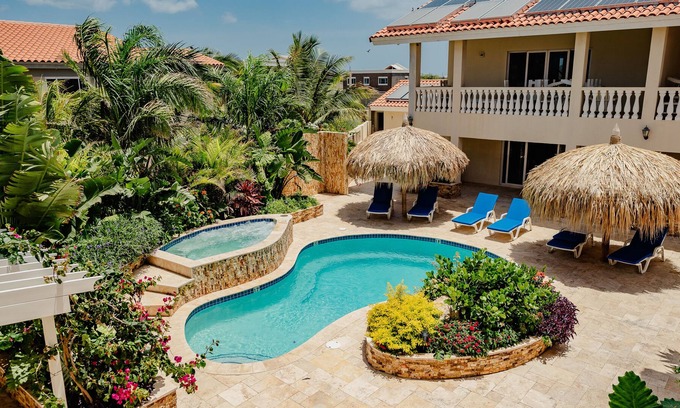 Bubali Apartment | Superb modern 2-bedroom apartment with tropical garden, pool and whirlpool