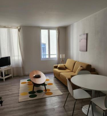 Les Grands Carmes Apartment | SUPERBE STUDiO LE PANIER NO EXTRA FEES historic district