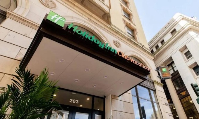 Central Business District Resort | Superbowl Perfect ResortnWalking distance to Superdome and Bourbon St