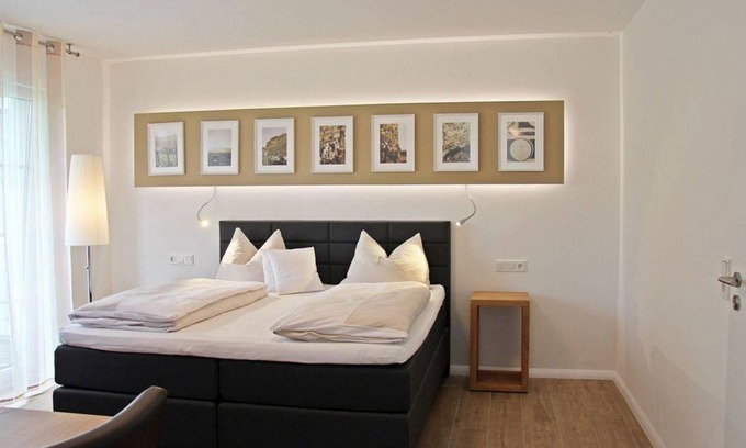 Brauneberg Apartment | Superior double room with balcony Rate 2 nights - Weingut Gehlen-Cornelius