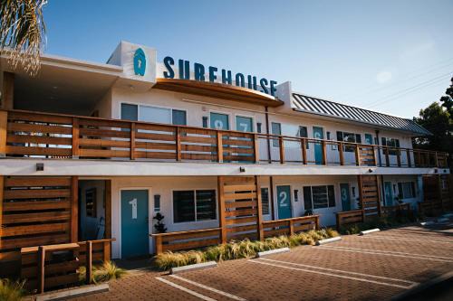 Leucadia Hotel | Surfhouse