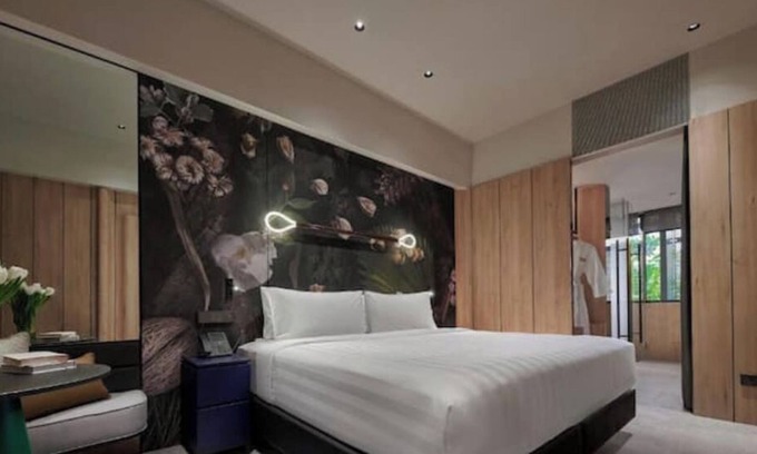 Kuala Lumpur City Centre Hotel | Swank Upscale Hotel Urban Room @Bukit Bintang