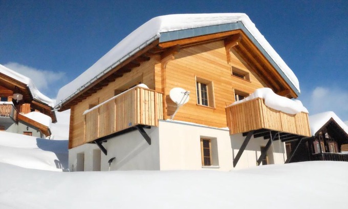 Blatten bei Naters Ski Chalet | Swantee