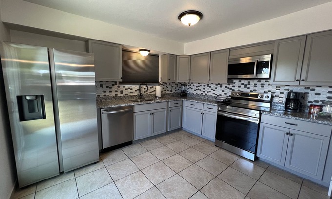 Sierra Vista Apartment | Sweet Apartment centrally located in Sierra Vista!