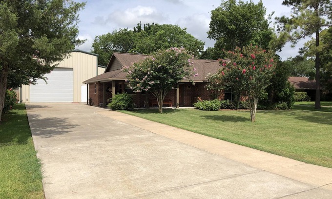 Galveston County House | Sweet Home. 3 BD-2.5 BA. Sleeps 6/in between Galveston - Hou. 😍🌺🏄🏼🏖