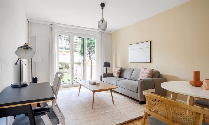 Alt-Wiedikon Apartment | Sweet Wiedikon 2BR w/Shared W/D, nr Public Transport, by Blueground