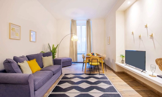 Porta Volta Apartment | Sweett | Moscova III