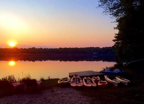 Pocono Lake House | Swept Away in Arrowhead Lake