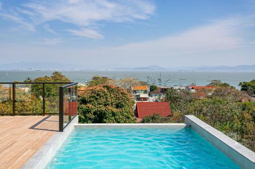 Santo Antonio de Lisboa Apartment | Swimming Pool with Sea View | WI-FI 400mb #SAL02