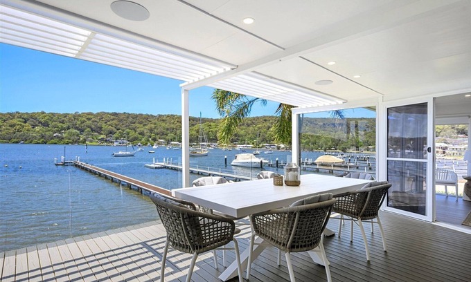 Wagstaffe House | SwimOut at Wagstaffe