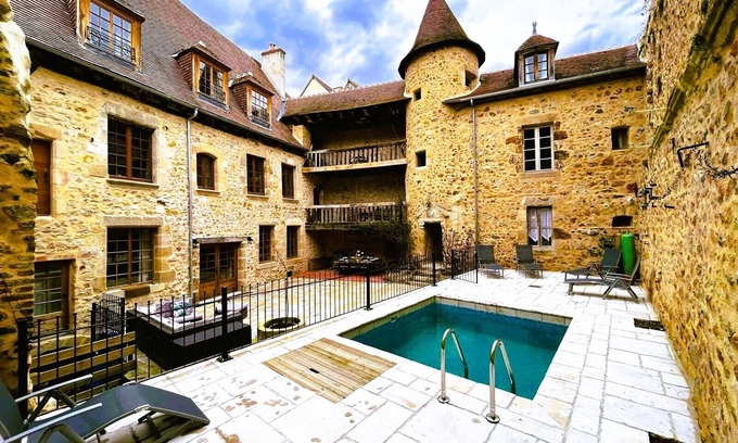 Herisson House | Sympathetically restored old school in a mediaeval village