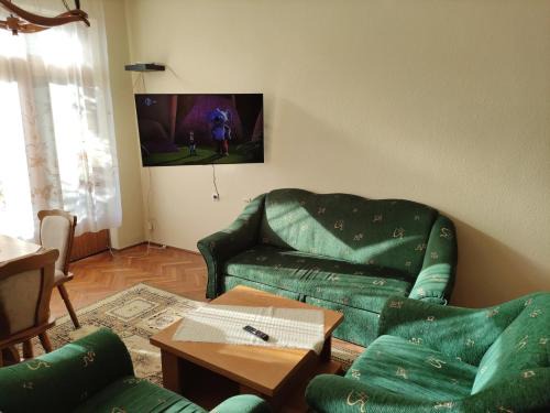 Balatongyorok House | Szőlő Vendégház Balatongyörök