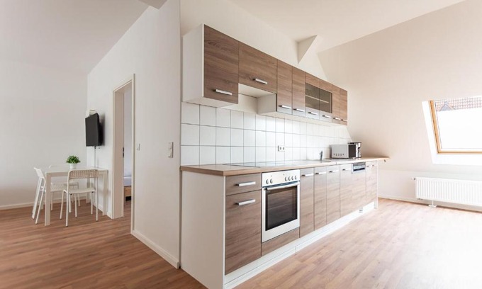 Hamborn Apartment | T&K Apartments - DUISBURG - AREAL GOETHE 4 Zimmer Maisonetten mit Privatparkplätzen