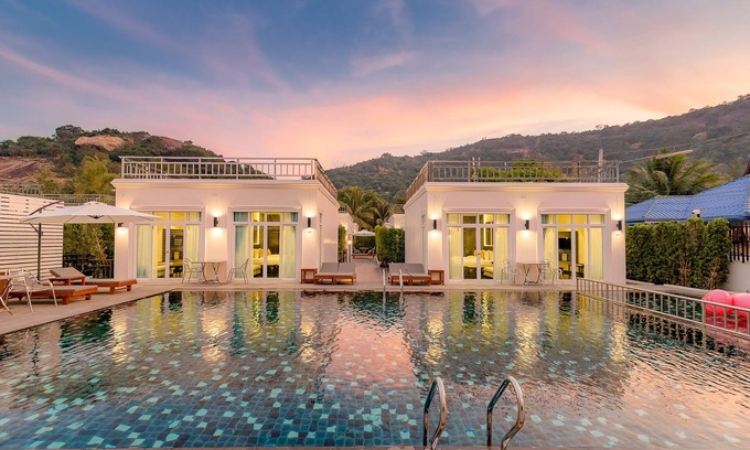 Hua Hin Hotel | T Villas Huahin