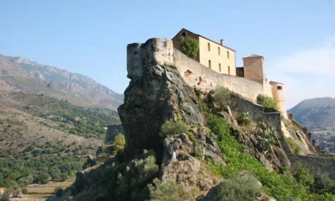 Corte Apartment | T2 41 M2 CORTE rdc villa, air conditioning wifi garden terrace, mountain view Restonica